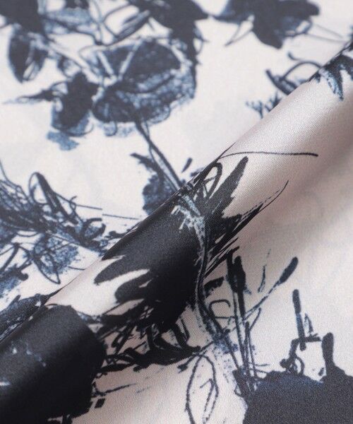 美品EPOCA 花柄 長袖ブラウス L ボータイ　ブラック シャドウフラワープリント ボウタイブラウス