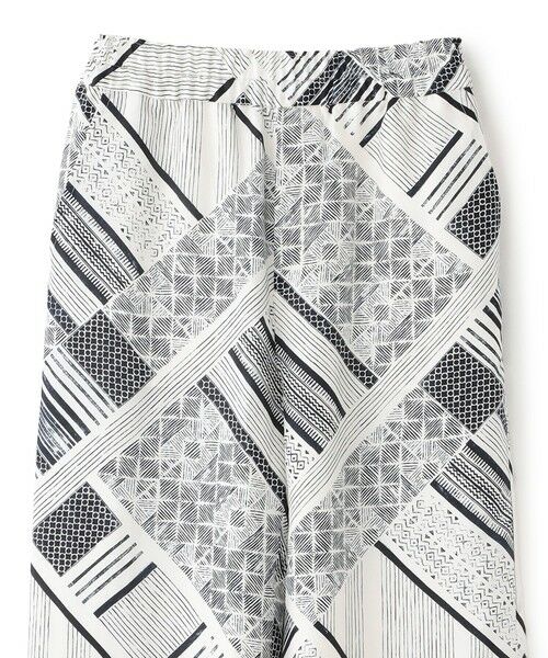 EPOCA / エポカ その他パンツ | 【near.nippon】トライバル柄ストレートパンツ《WEB＆EPOCA THE SHOP店舗限定》 | 詳細2