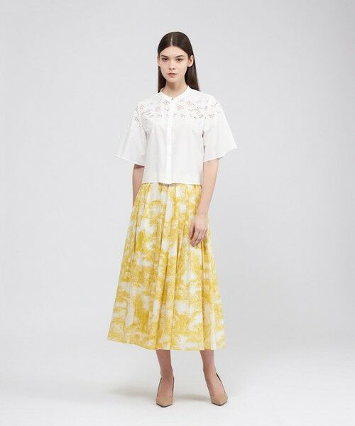PRADA フレアスカート マスタード イエロー 44 艶 エレガント 上品 PRADA フレアスカート マスタード イエロー 44 艶 エレガント