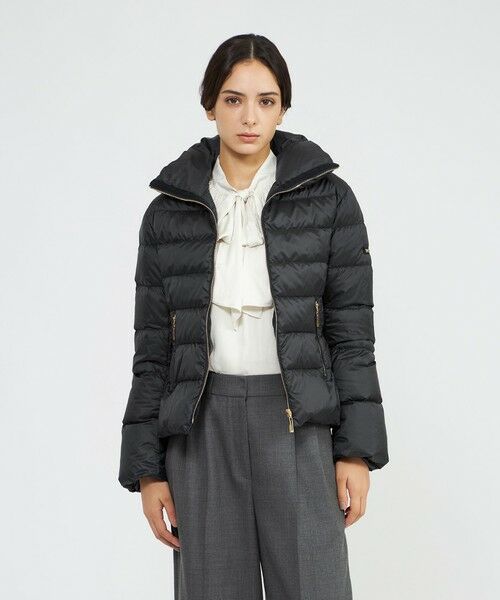 EPOCA / エポカ その他アウター | エアリーダウン ショート(ブラック1)