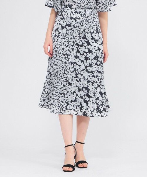 EPOCA / エポカ ロング・マキシ丈スカート | デイジープリント Aラインスカート（ネイビー2）