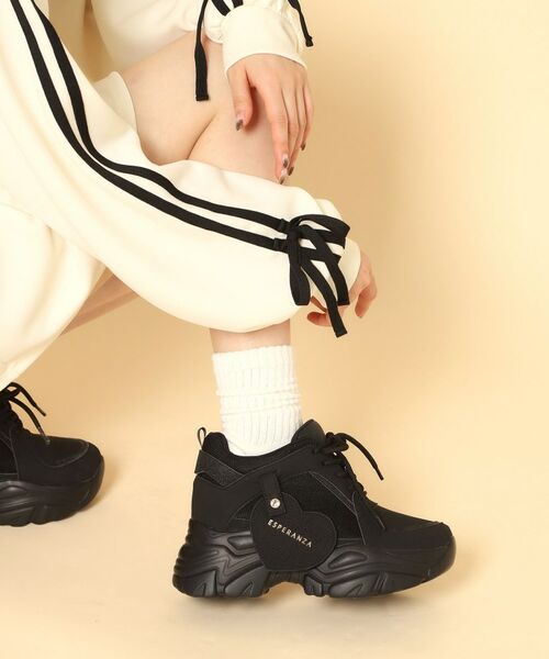 ESPERANZA / エスペランサ スニーカー | ハートチャームインヒールスニーカー(ブラック(019))