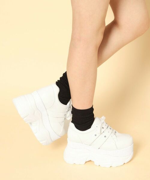 ESPERANZA / エスペランサ スニーカー | ラインストーンスタッズ厚底スニーカー（ホワイト(001)）