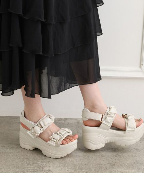 ESPERANZA / エスペランサ サンダル | 厚底キラキラパーツシャーリングサンダル(ベージュ(052))