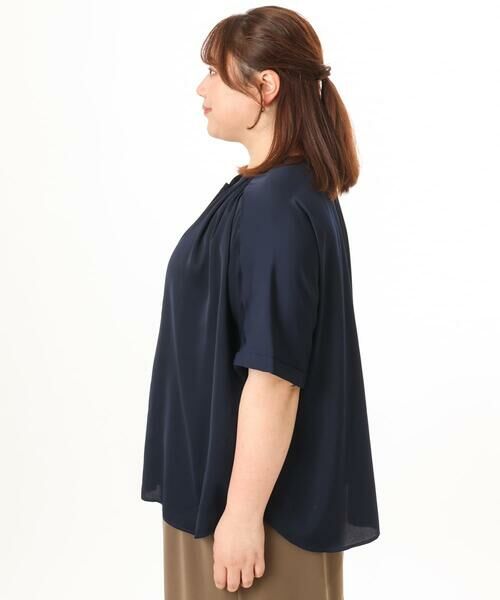 eur3 / エウルキューブ シャツ・ブラウス | 【大きいサイズ/a.v.v×eur3】【接触冷感/UVカット】サテンギャザーブラウス | 詳細7