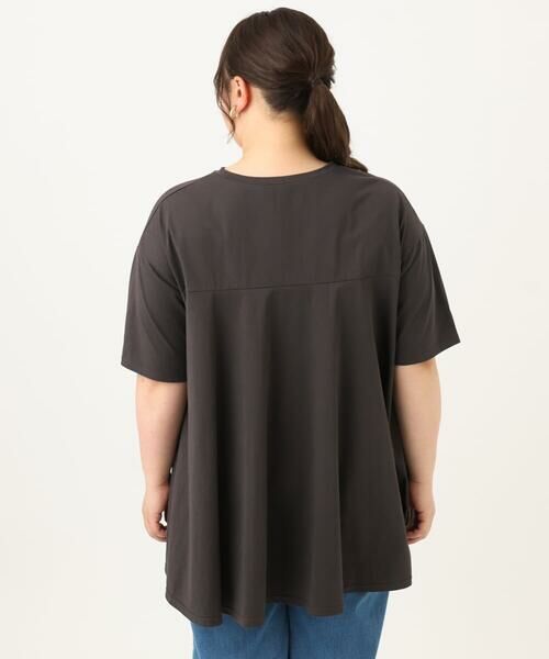 eur3 / エウルキューブ カットソー | 【大きいサイズ】バックフレアロゴTシャツ | 詳細9