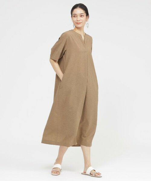 EVEX by KRIZIA  (大きいサイズ) / エヴェックス バイ クリツィア (オオキイサイズ) ロング・マキシ丈ワンピース | 【L】【カタログ掲載品】【接触冷感】【UV対策】【ウォッシャブル】リネンライクタンブラーワンピース | 詳細2