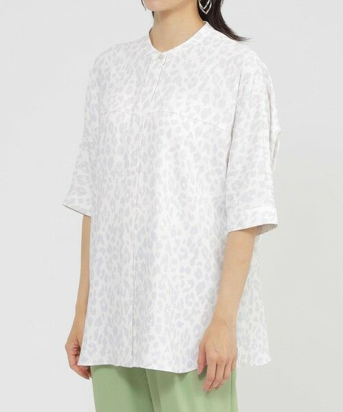 EVEX by KRIZIA  (大きいサイズ) / エヴェックス バイ クリツィア (オオキイサイズ) その他トップス | 【L】【吸水速乾】【ウォッシャブル】パンサープリントバックサテンジョーゼットブラウス | 詳細3