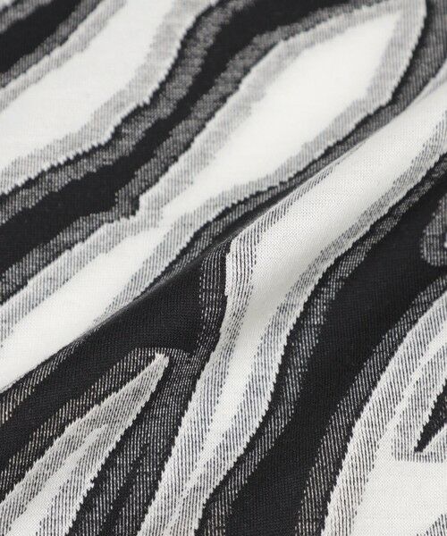 EVEX by KRIZIA  (大きいサイズ) / エヴェックス バイ クリツィア (オオキイサイズ) その他トップス | 【L】【カタログ掲載品】【ウォッシャブル】アニマルカットジャカードノースリーブカットソー | 詳細5