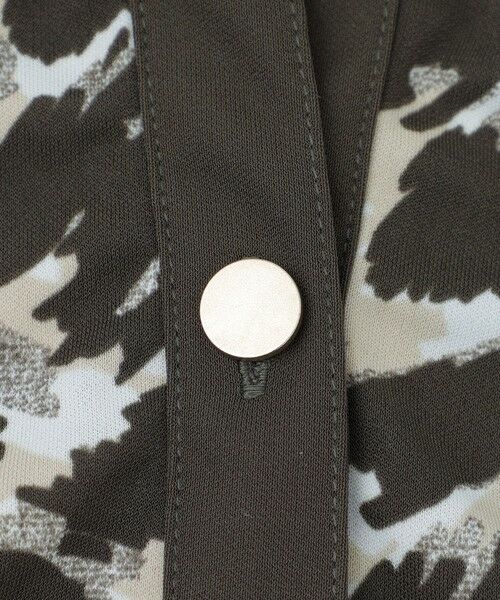 EVEX by KRIZIA  (大きいサイズ) / エヴェックス バイ クリツィア (オオキイサイズ) その他トップス | 【L】【接触冷感】【UV対策】【マシンウォッシャブル】カモフラパンサーギャザープルオーバー | 詳細7