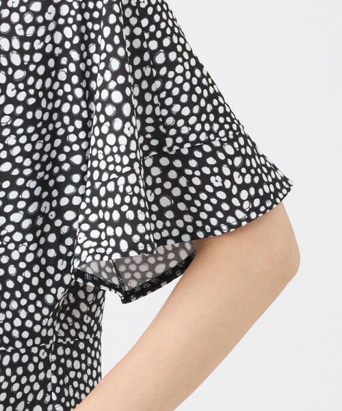 EVEX by KRIZIA  (大きいサイズ) / エヴェックス バイ クリツィア (オオキイサイズ) ロング・マキシ丈ワンピース | 【L】【接触冷感・マシンウォッシャブル】ミニチータープリントコンチェロフレアスリーブワンピース | 詳細7