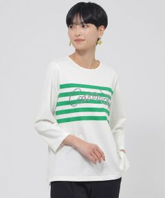 【ウォッシャブル】ロゴボーダークルーネックカットソー<br /><br />セットインの7分袖のTシャツです。ボーダー柄の上に刺繍（イタリア語で、愛をこめて?Con amore?)を施しました。<br />本物のロープの様に立体的な刺繍に仕上げました。<br />裾にはスリット、袖には切り替えが入っており、1枚で決まるデザインカットソーです。<br />シーズン問わず活躍する便利なアイテムです。<br /><br />【素材】<br />綿の50/2天竺素材です。編み目が綺麗に揃った、上品な光沢感が特徴です。<br />柔らかい風合いで着心地も抜群です。<br /><br />（春夏展開商材）