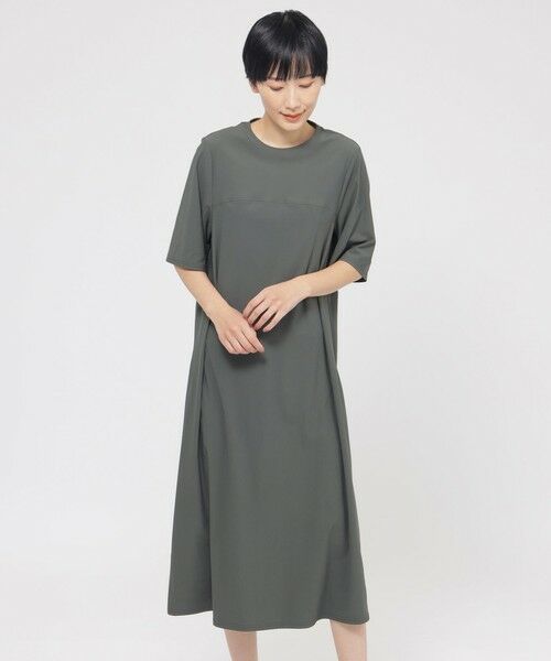 EVEX by KRIZIA/エヴェックス バイ クリツィア 【接触冷感】【UVカット】【ウォッシャブル】メリルハイテンションTシャツワンピース ダークグレー 42 EVEX by KRIZIA/エヴェックス バイ クリツィア 【接触冷感】【UVカット】【ウォッシャブル】メリルハイテンションTシャツワンピース ダークグレー 42