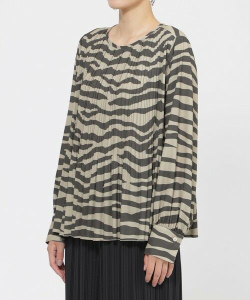 EVEX by KRIZIA / エヴェックス バイ クリツィア シャツ・ブラウス | 【カタログ掲載】【ウォッシャブル】タイガープリントプリーツプルオーバーブラウス | 詳細3