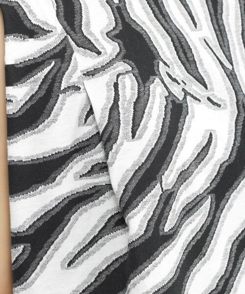 EVEX by KRIZIA / エヴェックス バイ クリツィア カットソー | 【カタログ掲載品】【ウォッシャブル】アニマルカットジャカードノースリーブカットソー | 詳細8