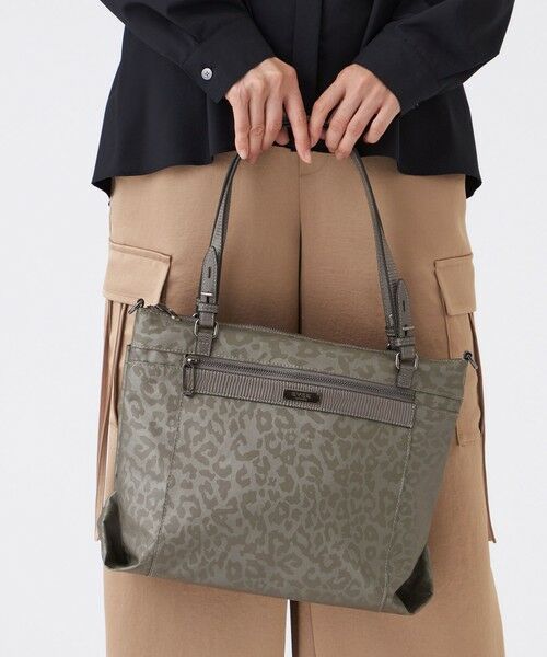 EVEX by KRIZIA / エヴェックス バイ クリツィア メッセンジャーバッグ・ウエストポーチ | レオパードメタナイロントート | 詳細1