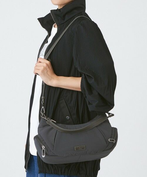 EVEX by KRIZIA / エヴェックス バイ クリツィア メッセンジャーバッグ・ウエストポーチ | エアリーショルダーバッグ | 詳細1