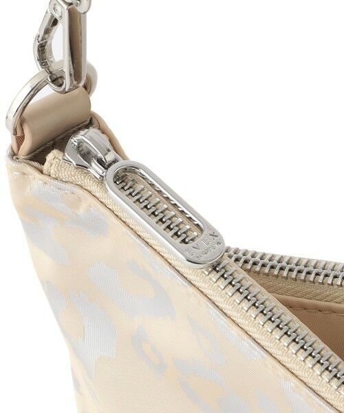 EVEX by KRIZIA / エヴェックス バイ クリツィア メッセンジャーバッグ・ウエストポーチ | アニマルジャガードショルダーバッグ | 詳細11