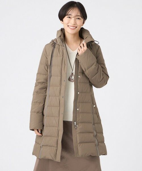 EVEX by KRIZIA/エヴェックス バイ クリツィア 【SANYO Style EDITION掲載】【ウォッシャブル・放電テープ付】マットタフタフーデッドロングダウンコート モカ3 42 EVEX by KRIZIA/エヴェックス バイ クリツィア 【SANYO Style EDITION掲載】【ウォッシャブル・放電テープ付】マットタフタフーデッドロングダウンコート モカ3 42