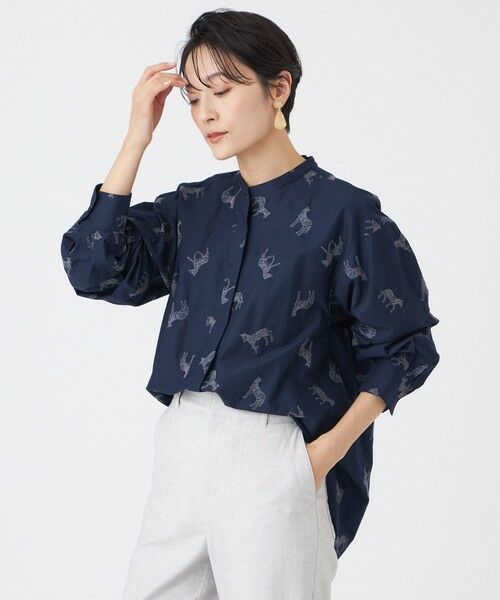 EVEX by KRIZIA / エヴェックス バイ クリツィア シャツ・ブラウス | 【カタログ掲載・ウォッシャブル】ゼブラエンブロイダリーシャツ（ネイビー2）