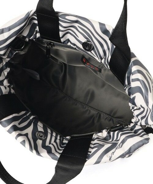 EVEX by KRIZIA / エヴェックス バイ クリツィア メッセンジャーバッグ・ウエストポーチ | アニマルプリントショルダーバッグ | 詳細8