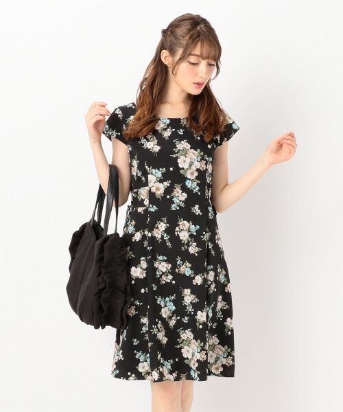 セール 洗える オータムフローラルプリント ワンピース ミニ丈 ひざ丈ワンピース Feroux フェルゥ ファッション通販 タカシマヤファッションスクエア