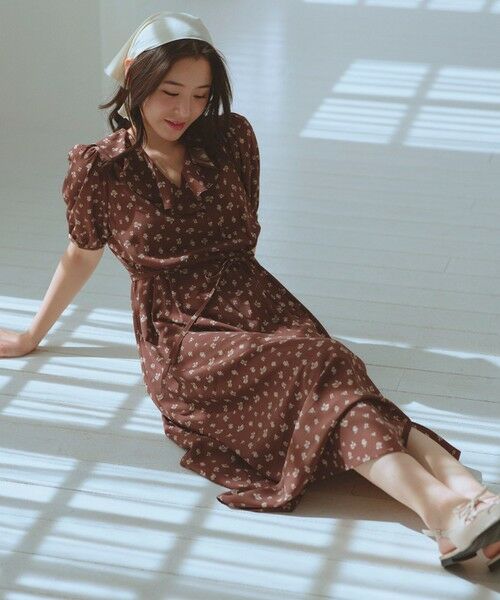 Feroux / フェルゥ ロング・マキシ丈ワンピース | カシュクールデザイン 小花プリントワンピース | 詳細10