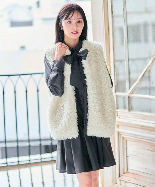 Feroux / フェルゥ ベスト | プードルファー ジレ | 詳細1