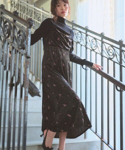Feroux / フェルゥ ドレス | 刺繍入りベロアキャミソール ワンピース | 詳細1