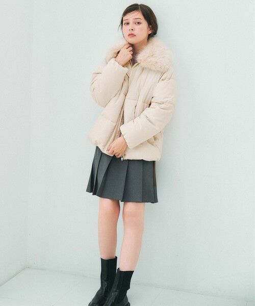 Feroux / フェルゥ ダウンジャケット・ベスト | ファーカラー付き・ダウン見え中綿 ジャケット | 詳細1