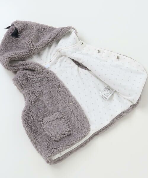 fillot de bebe reduction / フィヨ デュ ベベ ルダクティオン ベビー・キッズウエア | 【お揃い】モコモコ耳付きフードフリースベスト(60~90cm) | 詳細24