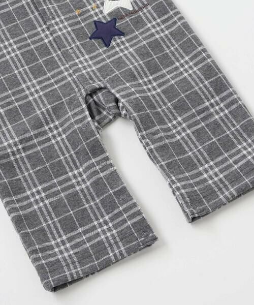 fillot de bebe reduction / フィヨ デュ ベベ ルダクティオン ロンパース | 【お揃い】重ね着風チェック柄ジャガード星パッチワークカバーオール(70~80cm) | 詳細10