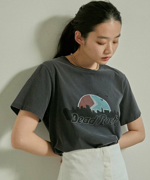 【REMI RELIEF】プリントTシャツ