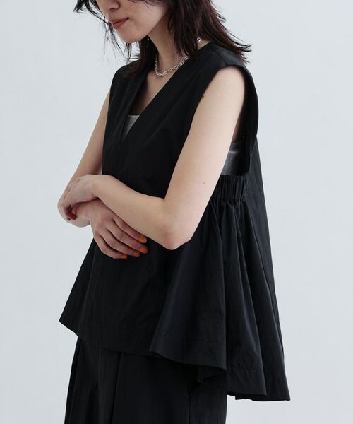 GALLEST/ギャレスト 【セットアップ可能】ペーパーライクジレブラウス ブラック(019) 38(M) GALLEST/ギャレスト 【セットアップ可能】ペーパーライクジレブラウス ブラック(019) 38(M)