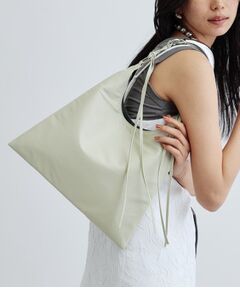 GALLEST / ギャレスト ショルダーバッグ | 【LE VERNIS】Sculpture square bag S