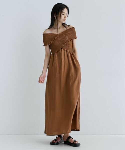 GALLEST / ギャレスト ロング・マキシ丈ワンピース | 【一部店舗限定】シャーリングクロスワンピース | 詳細10