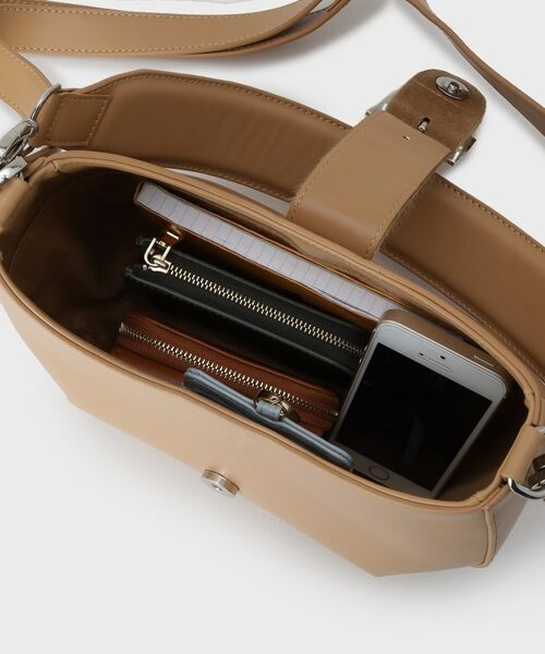 GALLEST / ギャレスト ショルダーバッグ | バックルムーンバッグ | 詳細12