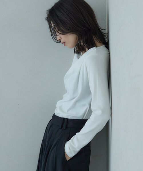 ドレープネックカットソー （カットソー）｜GALLEST