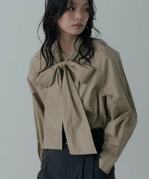 GALLEST / ギャレスト シャツ・ブラウス | タイプライター2Wayボウタイブラウス（カーキ(027)）