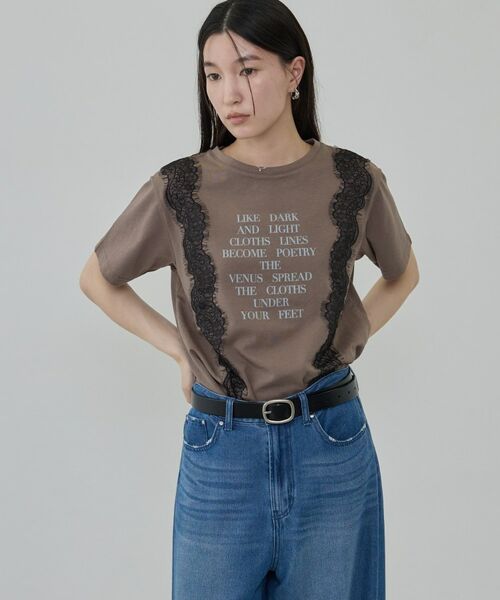 GALLEST / ギャレスト Tシャツ | レースステッチドTシャツ（ベージュ(052)）
