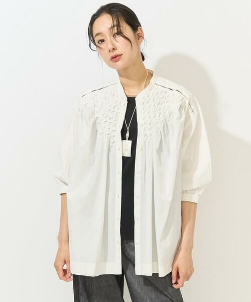 GEORGES RECH / ジョルジュ・レッシュ シャツ・ブラウス | バンドカラーハンドスモッキング7分袖ブラウス | 詳細2