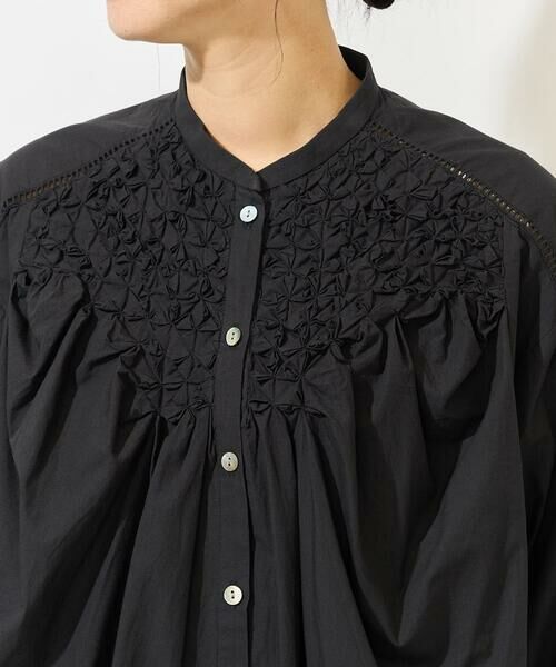 GEORGES RECH / ジョルジュ・レッシュ シャツ・ブラウス | バンドカラーハンドスモッキング7分袖ブラウス | 詳細8