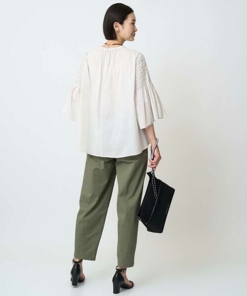 GEORGES RECH / ジョルジュ・レッシュ シャツ・ブラウス | ハンドスモッキング6分袖フレアブラウス | 詳細17