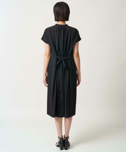 GEORGES RECH / ジョルジュ・レッシュ ロング・マキシ丈ワンピース | [接触冷感/吸水速乾]バンドカラージレワンピース | 詳細3