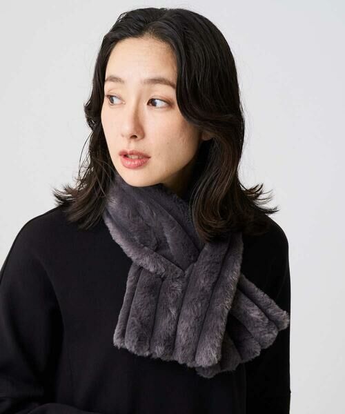 GEORGES RECH / ジョルジュ・レッシュ マフラー・ショール・スヌード・ストール | ストライプフェイクファーティペット | 詳細2