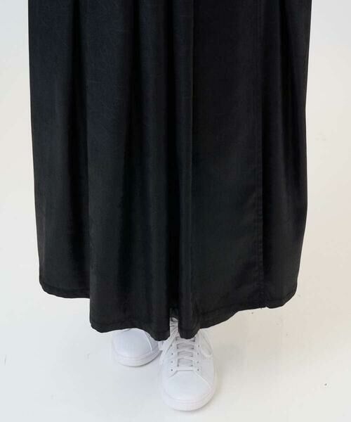 GEORGES RECH / ジョルジュ・レッシュ ロング・マキシ丈スカート | フェイクレザーランダムタックスカート | 詳細8