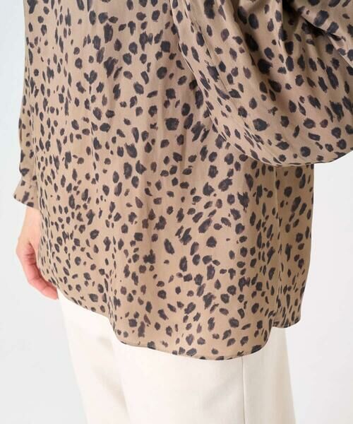 GEORGES RECH / ジョルジュ・レッシュ シャツ・ブラウス | [日本製/セットアップ対応]レオパードロールネックブラウス | 詳細10