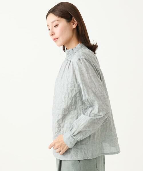 GIANNI LO GIUDICE / ジャンニ・ロ・ジュディチェ シャツ・ブラウス | [洗える]シャーリングシャンブレープルオーバーブラウス | 詳細9