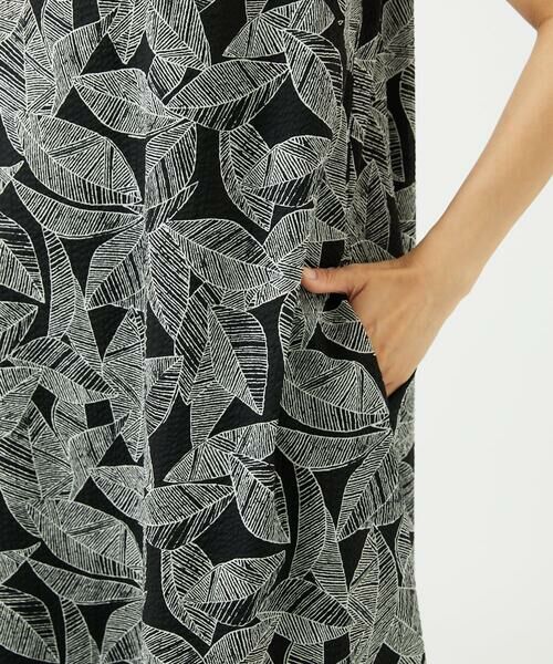 GIANNI LO GIUDICE / ジャンニ・ロ・ジュディチェ ロング・マキシ丈ワンピース | [洗える]ミラクルウェーブリーフプリントワンピース | 詳細21