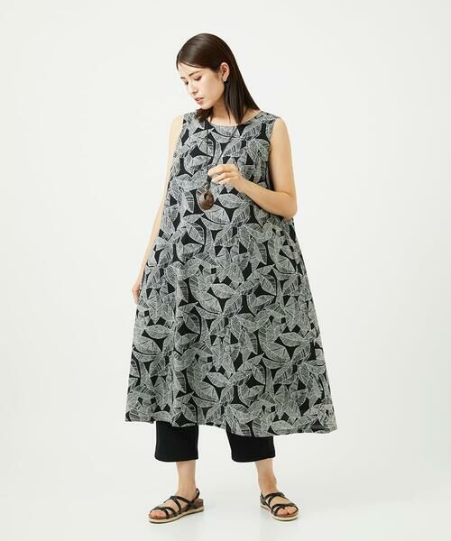 GIANNI LO GIUDICE / ジャンニ・ロ・ジュディチェ ロング・マキシ丈ワンピース | [洗える]ミラクルウェーブリーフプリントワンピース | 詳細25